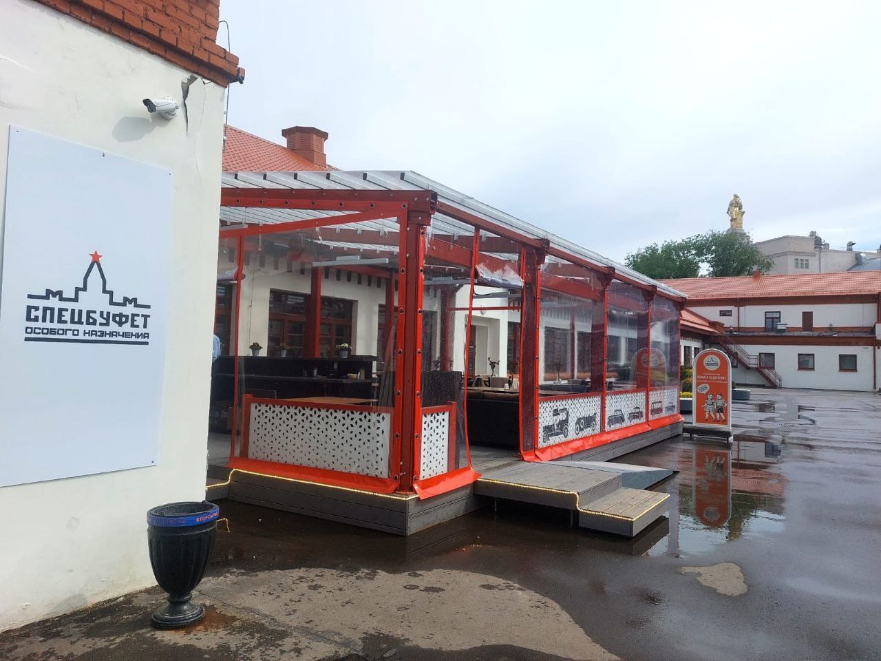 ПВХ шторы для летней террасы кафе в Новогуровском